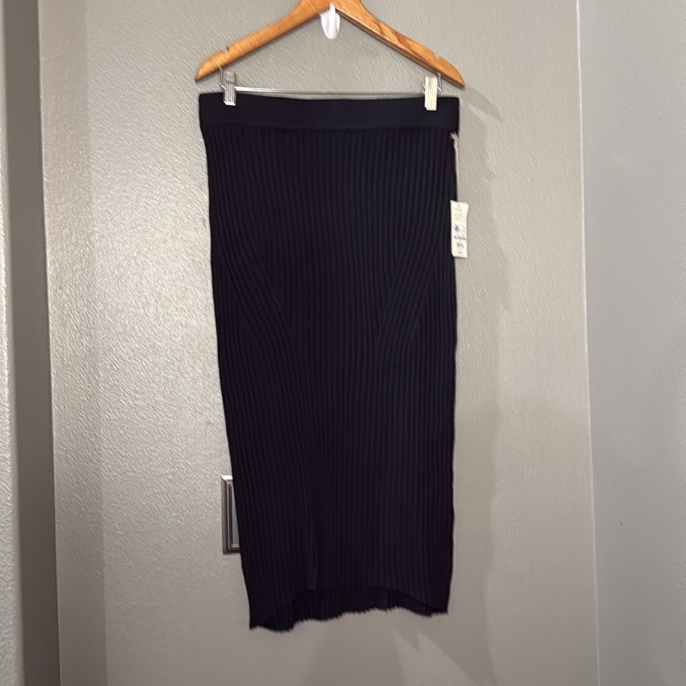 A New Day Black Midi Ribbed Sweater knit Skirt